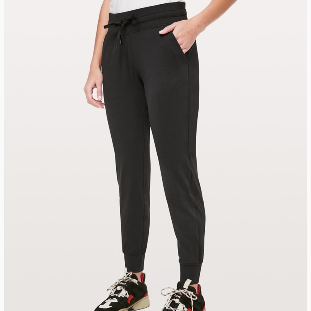 Lululemon Ready to Rulu pant size 8